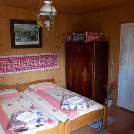 Hotel Kristaly Vendeghaz Rimetea Esterno foto
