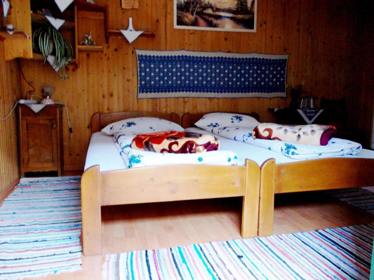 Hotel Kristaly Vendeghaz Rimetea Esterno foto